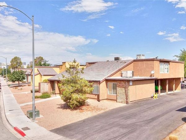 1500 Hialeah Drive, Unit C, Las Vegas, NV 89119