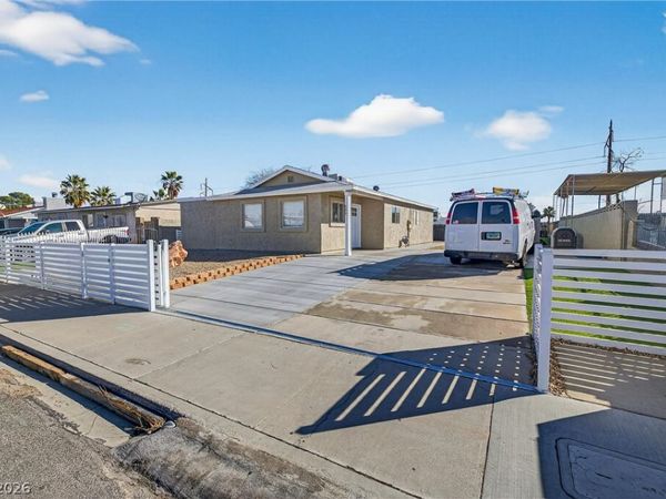 509 Palmhurst Drive, Las Vegas, NV 89145