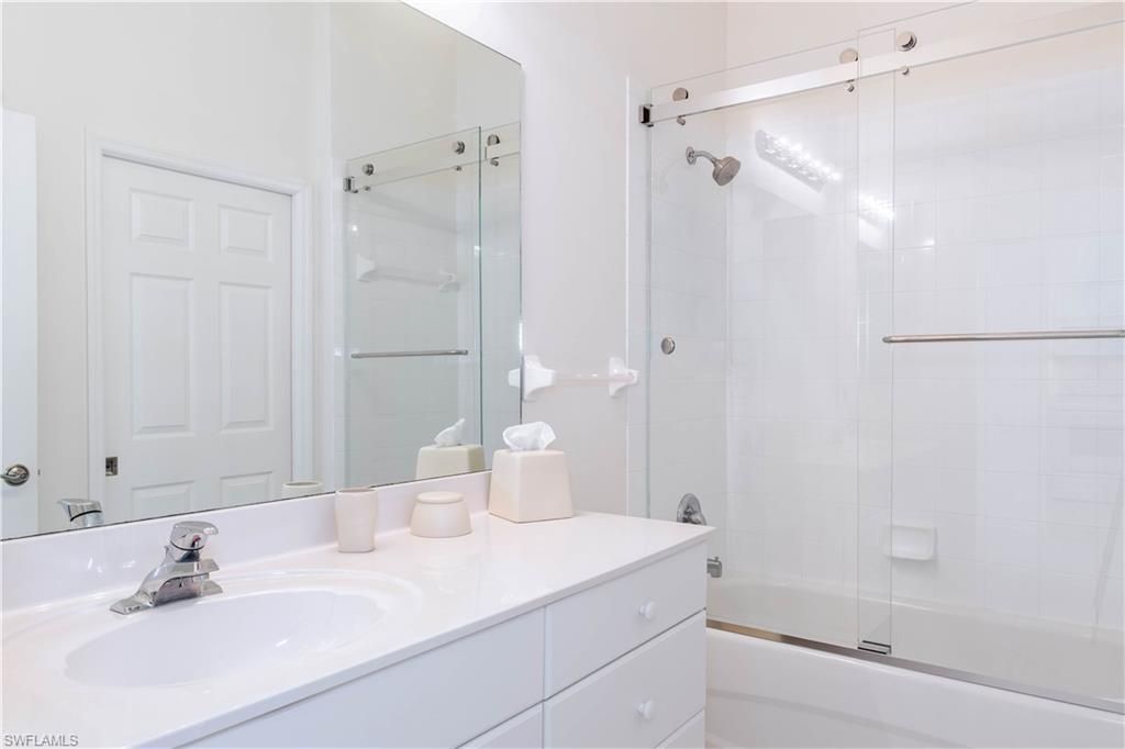 6830 Beach Resort Dr, Unit 12, Naples, FL 34114 Photo