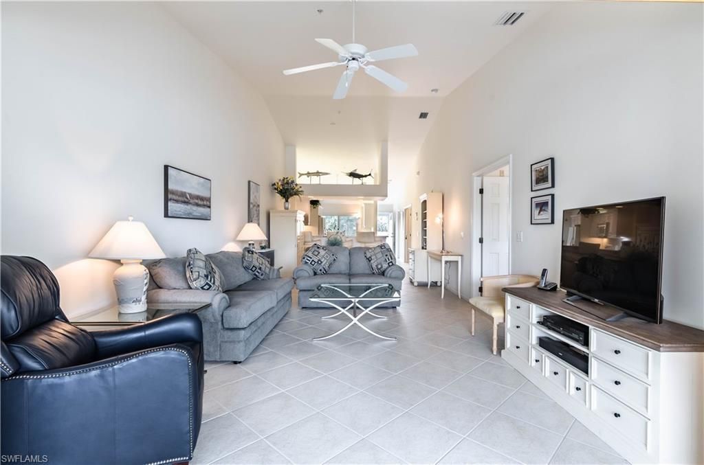 6830 Beach Resort Dr, Unit 12, Naples, FL 34114 Photo