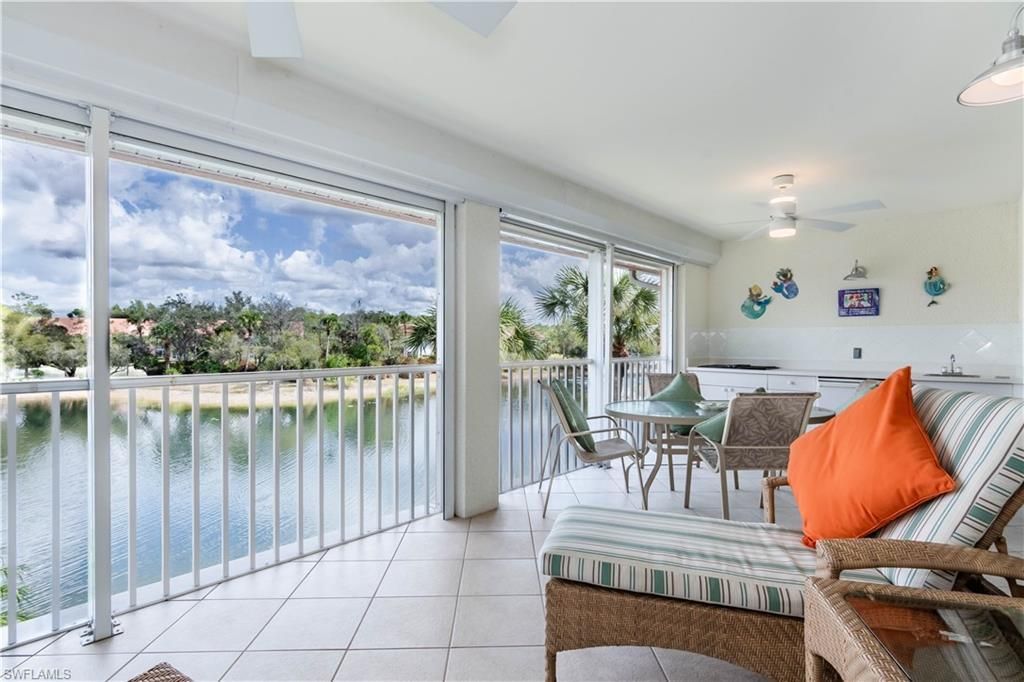 6830 Beach Resort Dr, Unit 12, Naples, FL 34114 Photo