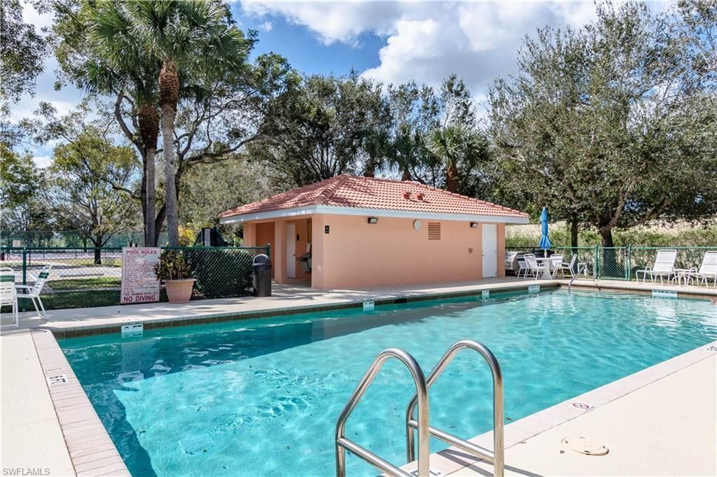 6830 Beach Resort Dr, Unit 12, Naples, FL 34114 Photo