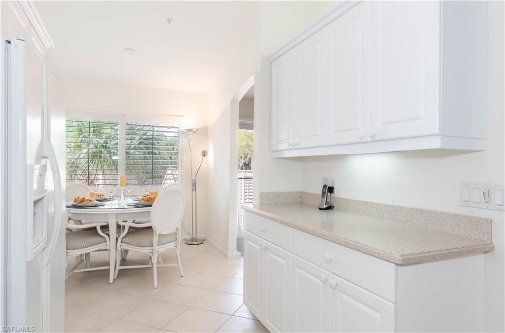 6830 Beach Resort Dr, Unit 12, Naples, FL 34114 Photo