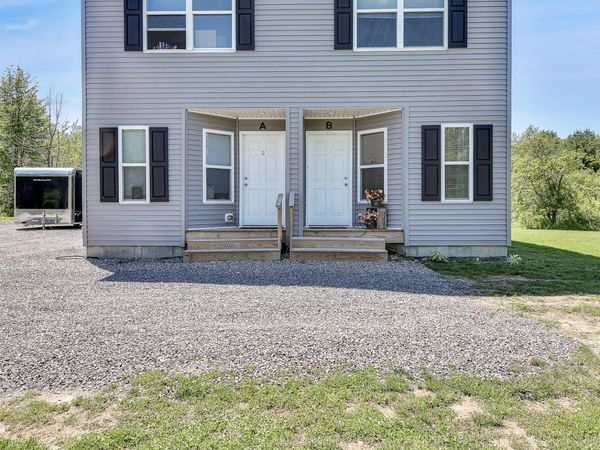 401 E Pittston Road, Pittston, ME 04345