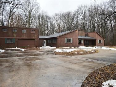 2713 W Rauch Road, Bedford Twp, MI 48182
