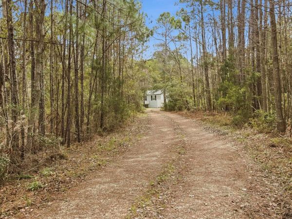 137 Dickson Bay Road, Panacea, FL 32346