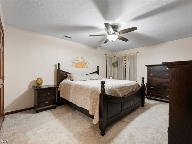 268 Schoenbrunn Drive NE, New Philadelphia, OH 44663 Photo 21