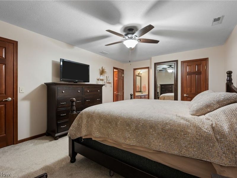 268 Schoenbrunn Drive NE, New Philadelphia, OH 44663 Photo 23