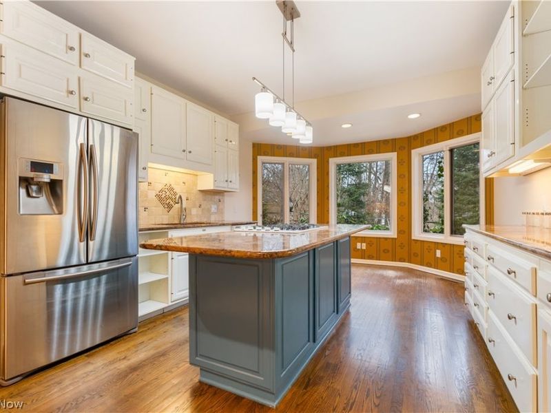 48 La Salle Court SE, Canton, OH 44709 Photo 12