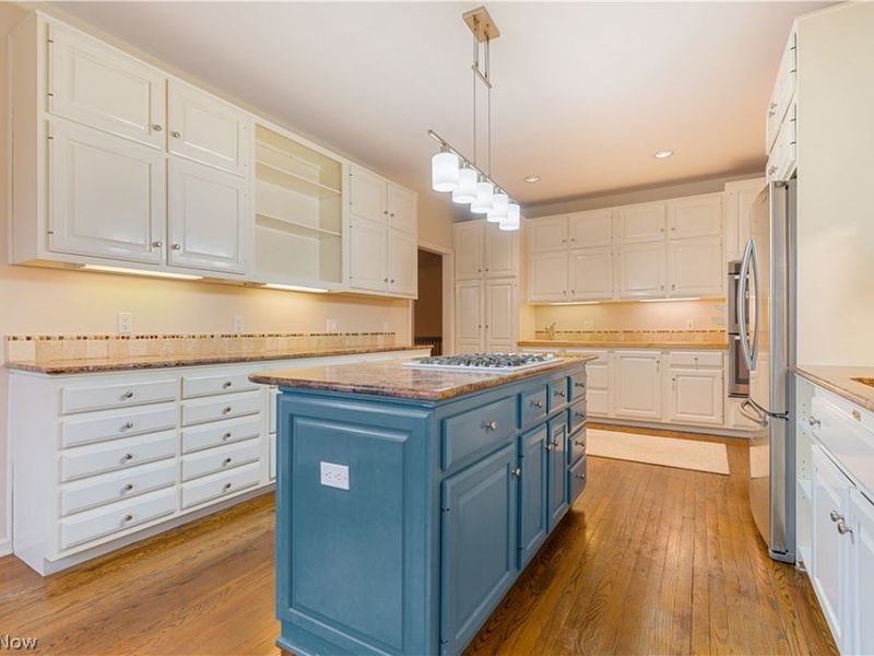 48 La Salle Court SE, Canton, OH 44709 Photo 14