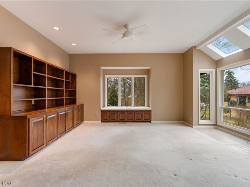 48 La Salle Court SE, Canton, OH 44709 Photo 20