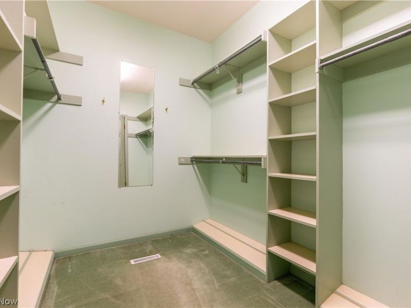 48 La Salle Court SE, Canton, OH 44709 Photo 26