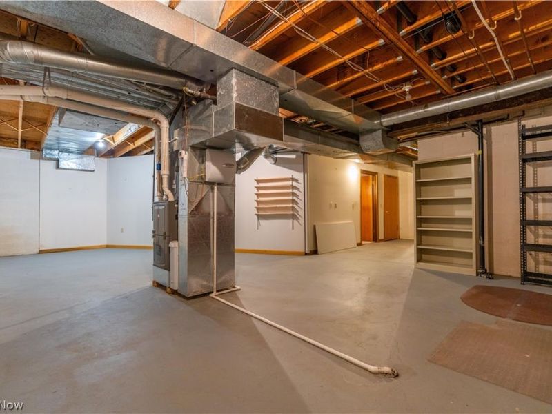 48 La Salle Court SE, Canton, OH 44709 Photo 43