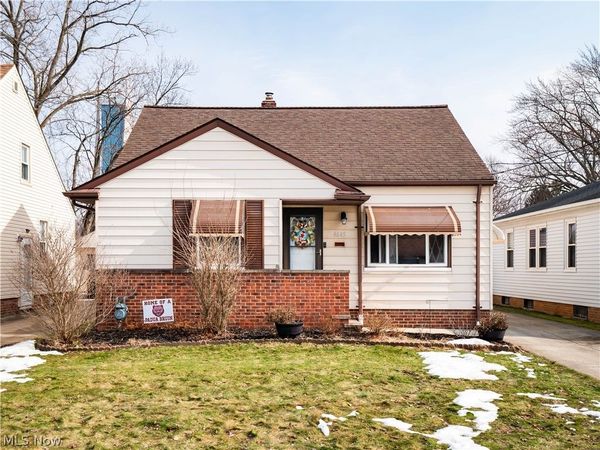 6845 Commonwealth Boulevard, Cleveland, OH 44130