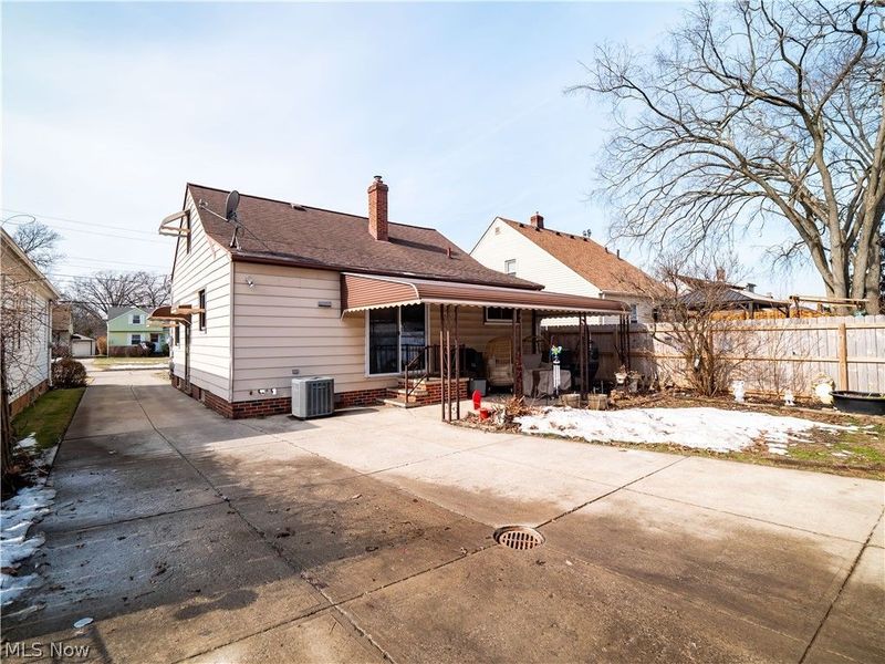 6845 Commonwealth Boulevard, Cleveland, OH 44130 Photo 40