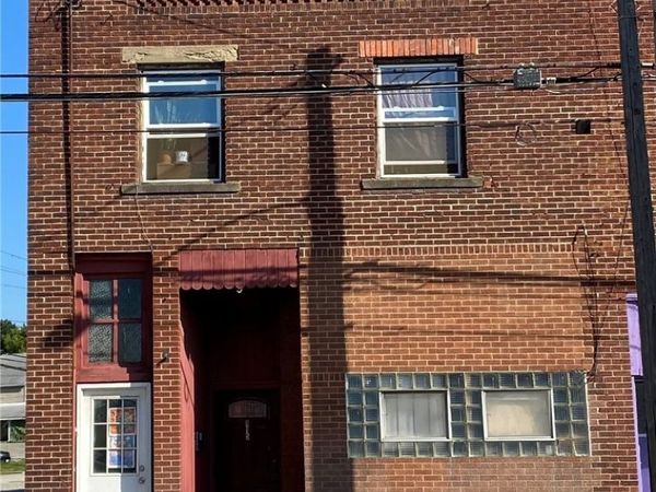 915 Wooster Road W, Barberton, OH 44203