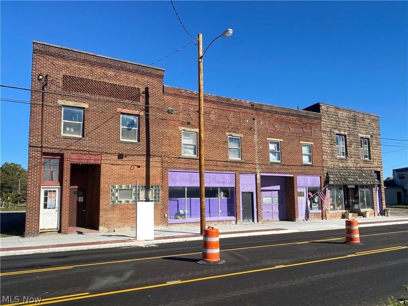 915 Wooster Road W, Barberton, OH 44203 Photo 2