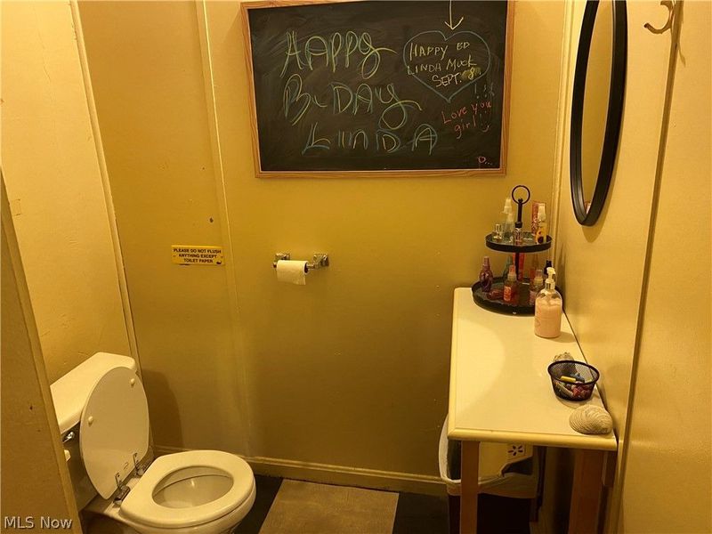 915 Wooster Road W, Barberton, OH 44203 Photo 23