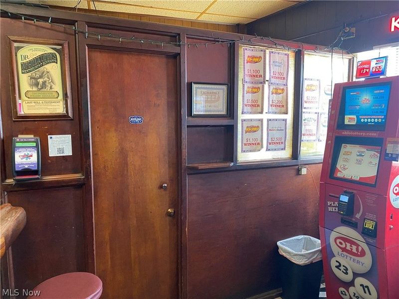 915 Wooster Road W, Barberton, OH 44203 Photo 6