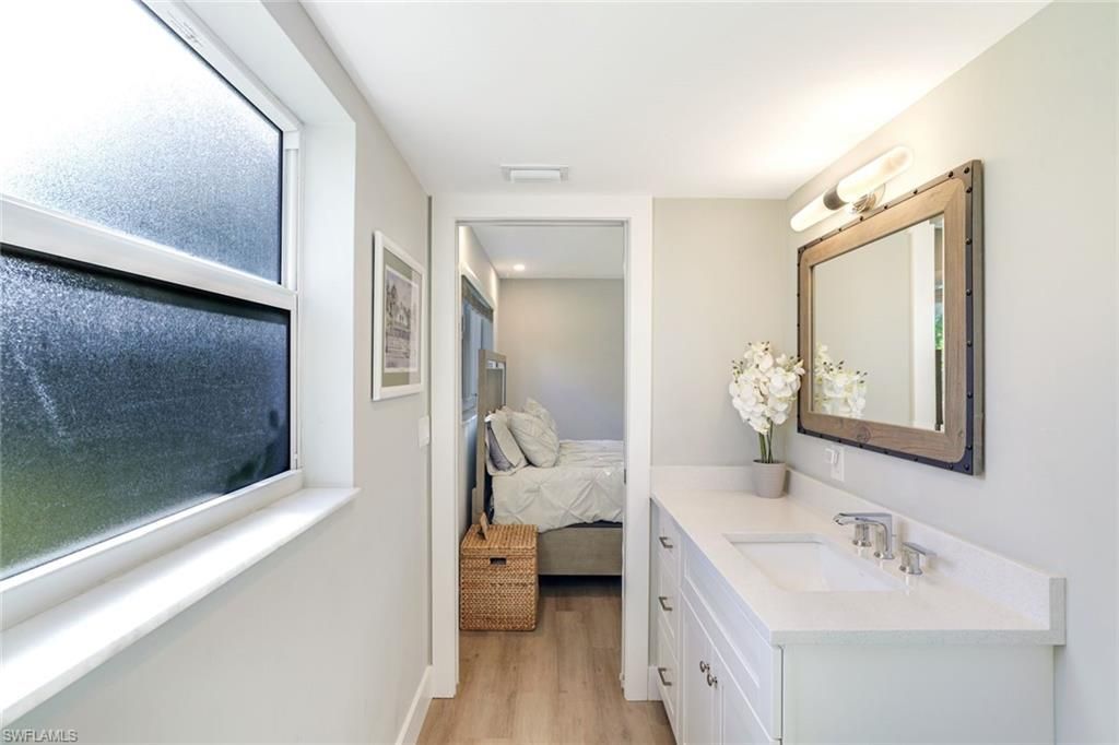 780 10th Ave, Unit 5, Naples, FL 34102 Photo