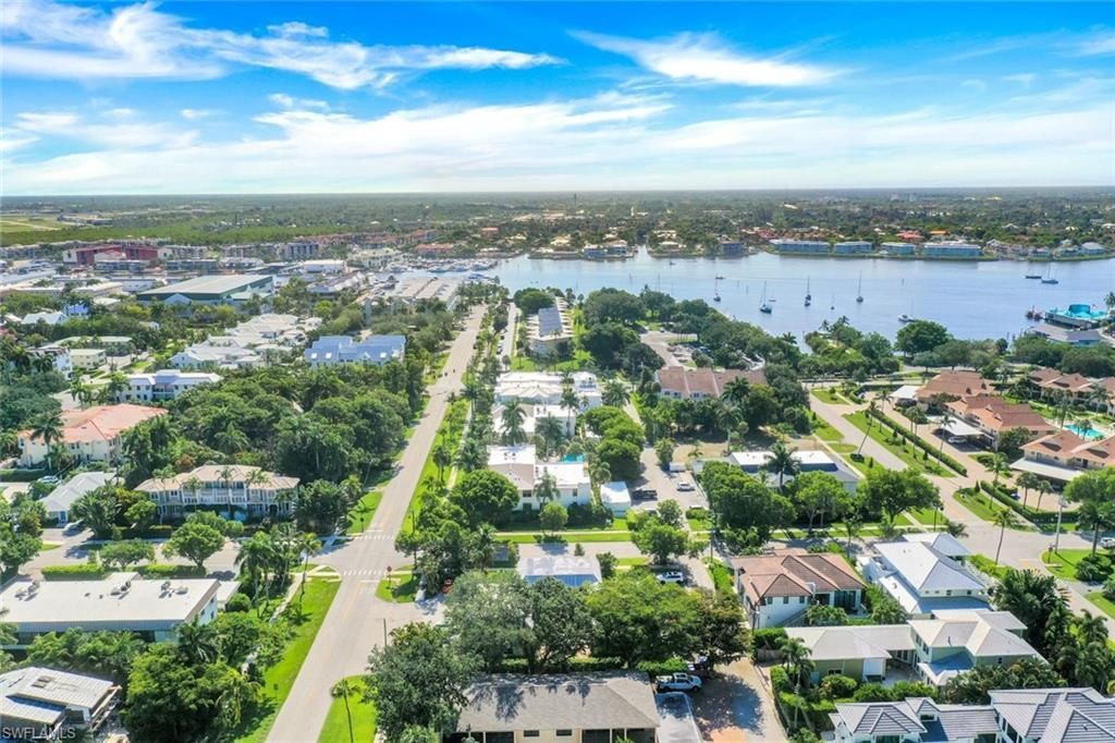 780 10th Ave, Unit 5, Naples, FL 34102 Photo