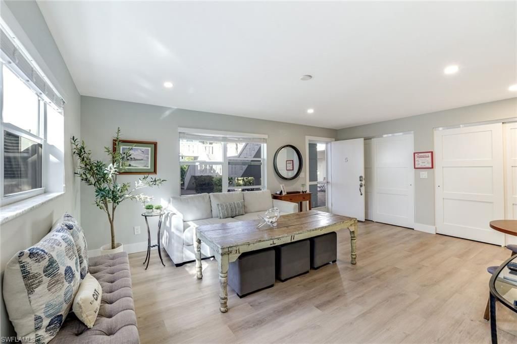 780 10th Ave, Unit 5, Naples, FL 34102 Photo