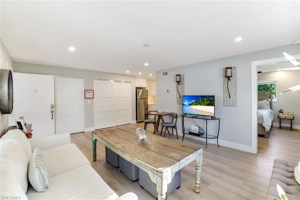 780 10th Ave, Unit 5, Naples, FL 34102 Photo