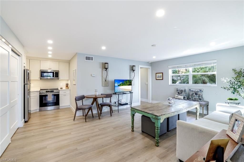 780 10th Ave, Unit 5, Naples, FL 34102 Photo