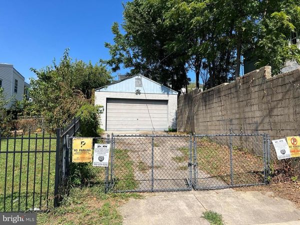 701 E 6TH STREET , WILMINGTON, DE 19801