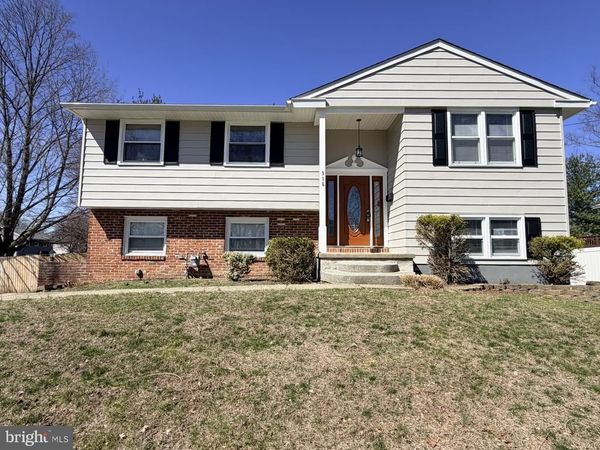 916 EDGEMOOR ROAD, CHERRY HILL, NJ 08034