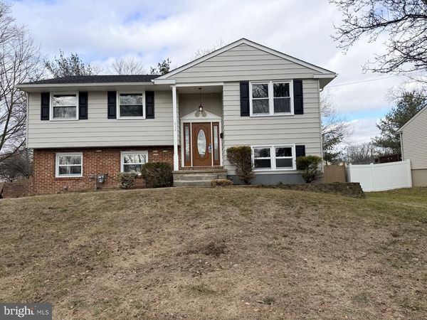 916 EDGEMOOR ROAD, CHERRY HILL, NJ 08034