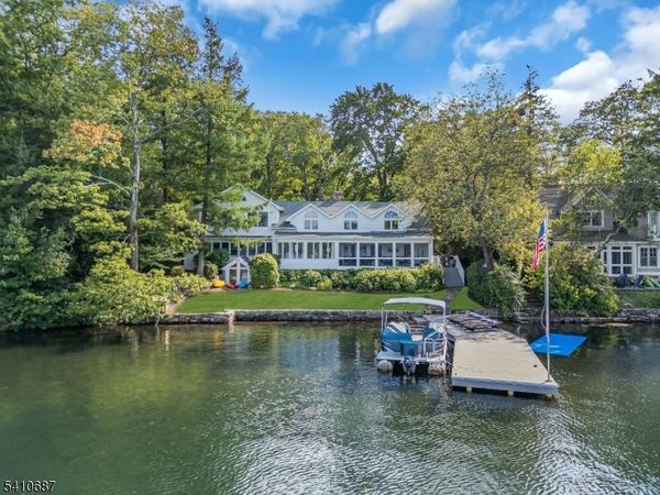 134 Lake End Rd, Rockaway, NJ 07435