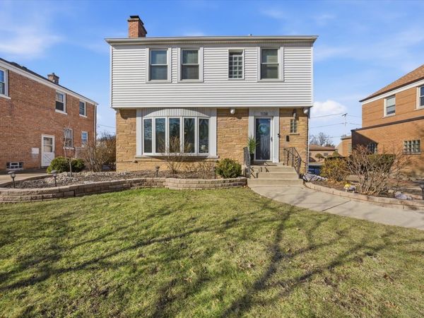 1138 Cleveland Avenue, La Grange Park, IL 60526