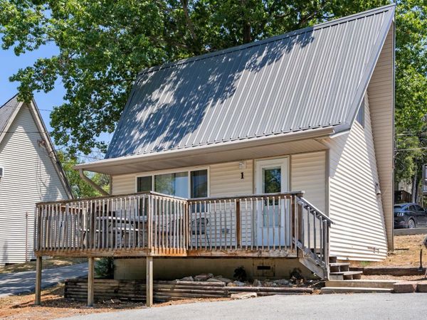 353 Deep Water Circle , Reeds Spring, MO 65737