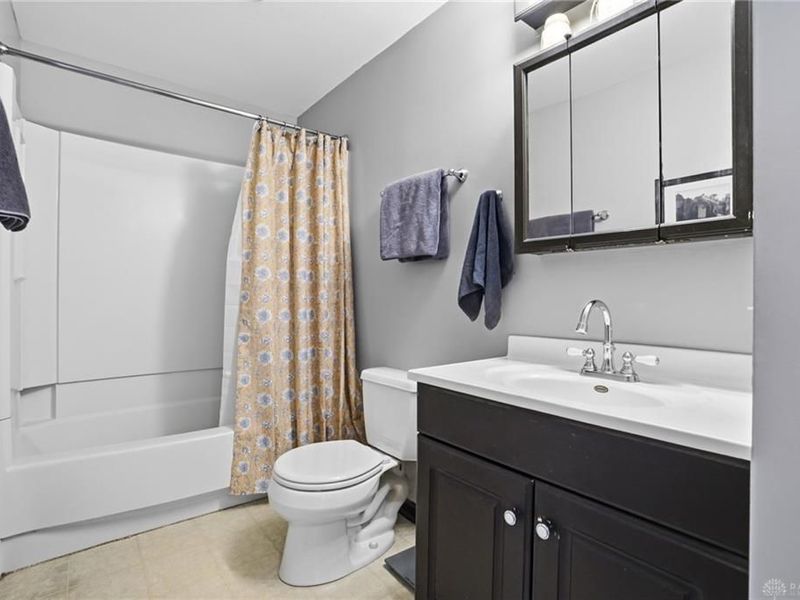 129 Lexington Farm Road, Union, OH 45322 Photo 18