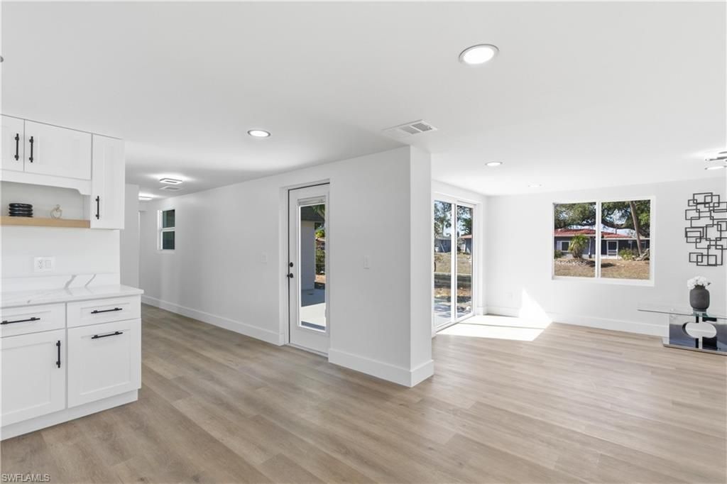 1021 April Ln, North Fort Myers, FL 33903 Photo