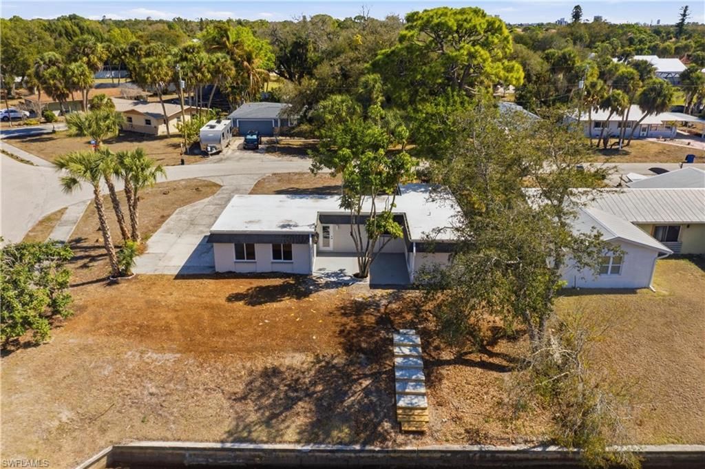 1021 April Ln, North Fort Myers, FL 33903 Photo