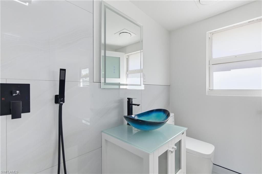 1021 April Ln, North Fort Myers, FL 33903 Photo