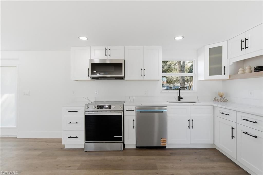 1021 April Ln, North Fort Myers, FL 33903 Photo