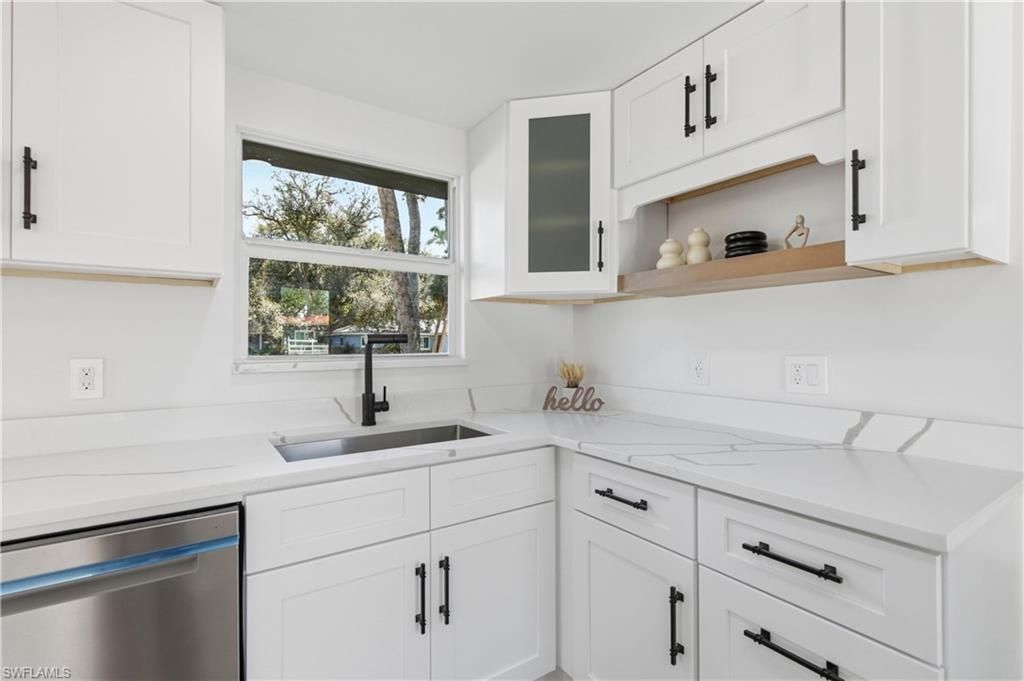 1021 April Ln, North Fort Myers, FL 33903 Photo