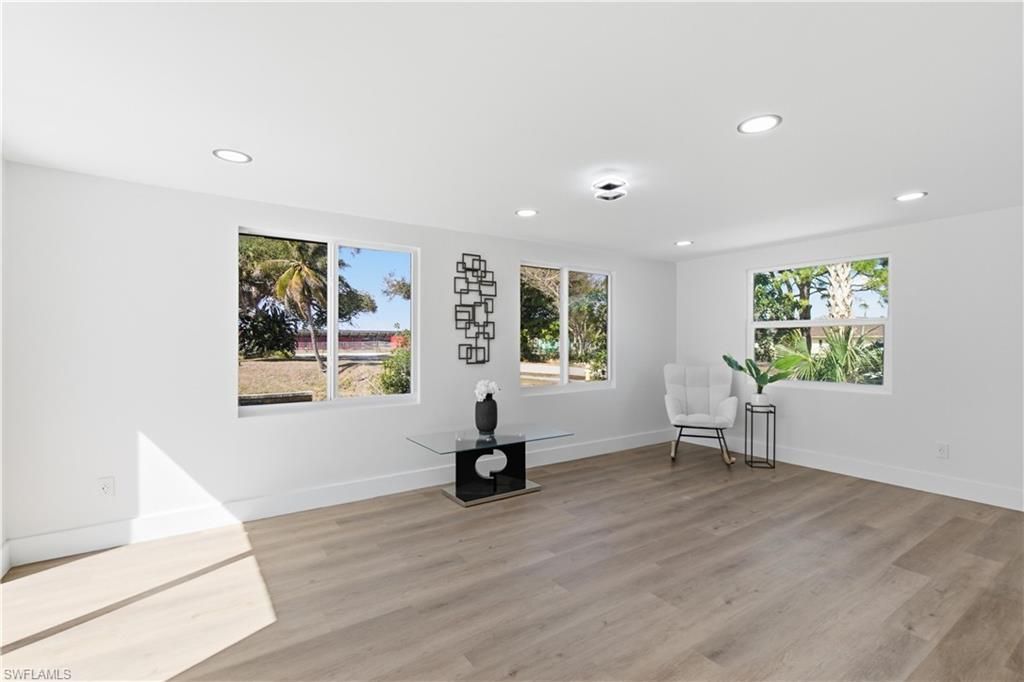 1021 April Ln, North Fort Myers, FL 33903 Photo