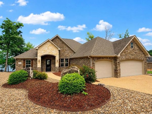 6 Gandia Place, Hot Springs Village, AR 71909