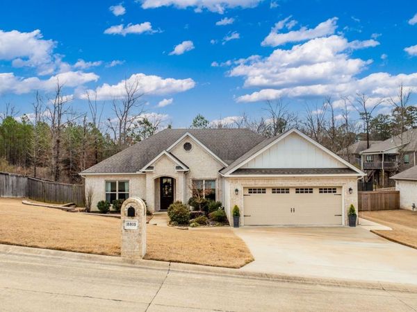 18805 Lochridge Drive, Little Rock, AR 72210