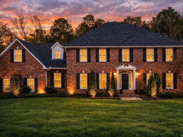 7 Sugar Maple Court, Little Rock, AR 72212