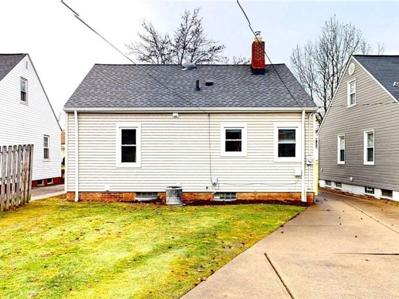 1569 Fruitland Avenue, Cleveland, OH 44124 Photo 26