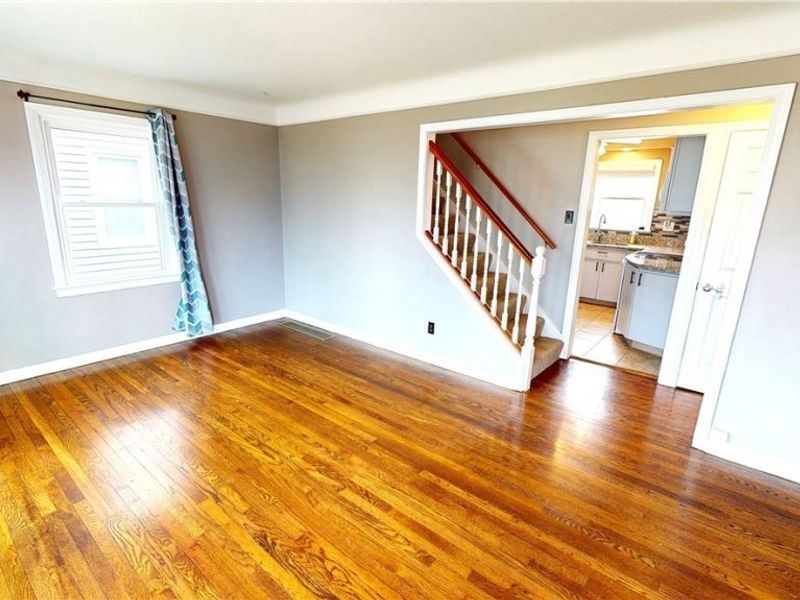 1569 Fruitland Avenue, Cleveland, OH 44124 Photo 3