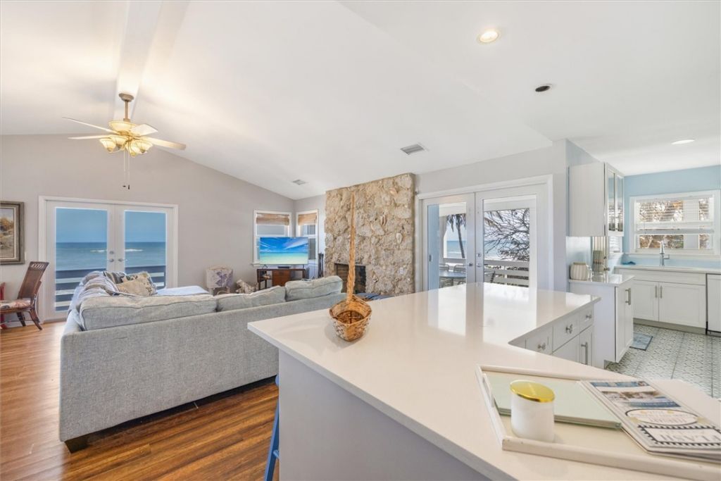 9536 Doubloon Drive, Vero Beach, FL 32963 Photo