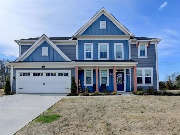 611 Sugar Prairie Bend, Lawrenceville, GA 30045