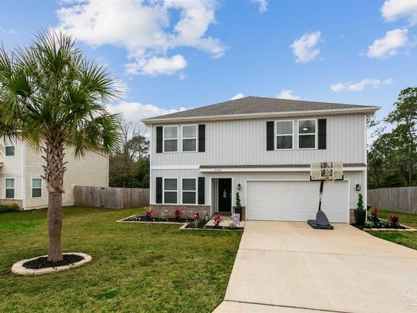 4884 Kensington Ln, Crestview, FL 32539