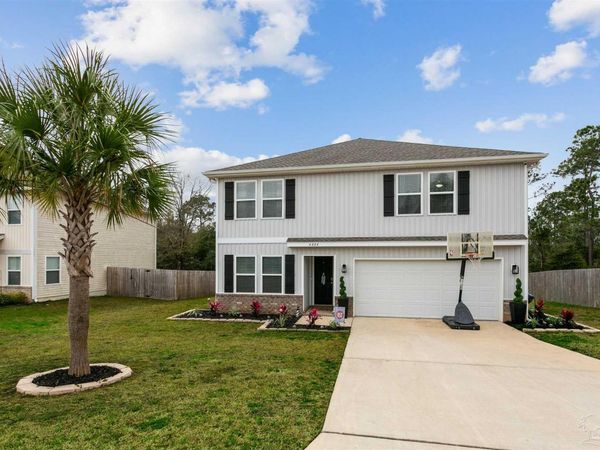 4884 Kensington Ln, Crestview, FL 32539